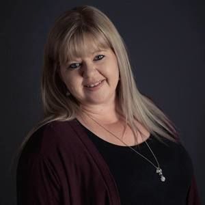 Meet your Posher, Lori